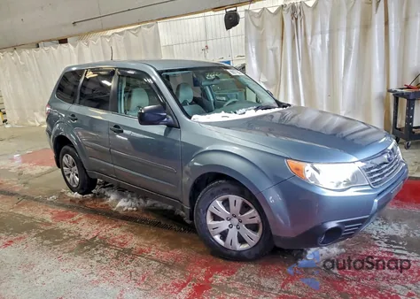 2009 Subaru Forester 2.5X из США, поврежденный, VIN JF2SH61679H791411